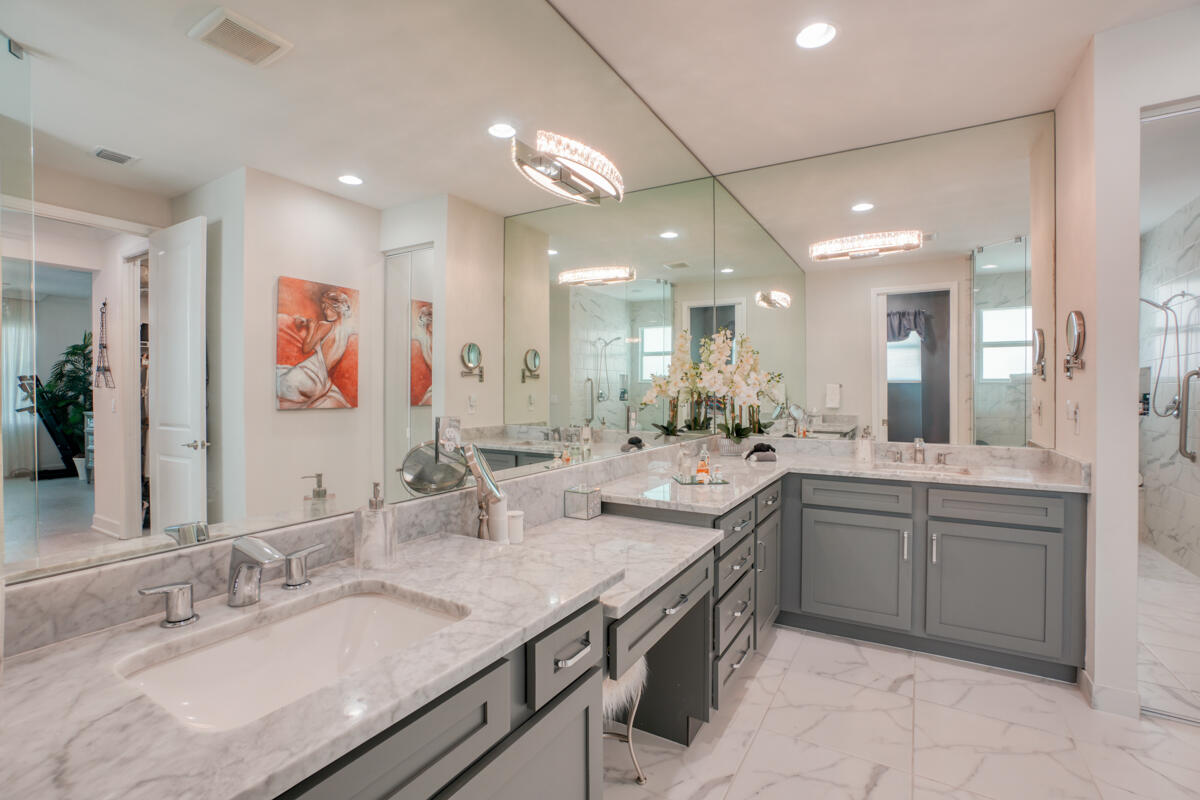 11739 SW Waterford Isle Way, Port St. Lucie