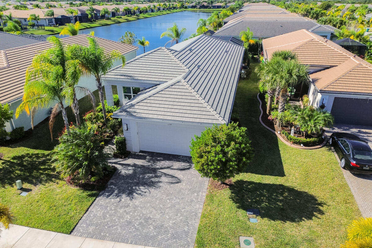 11739 SW Waterford Isle Way, Port St. Lucie