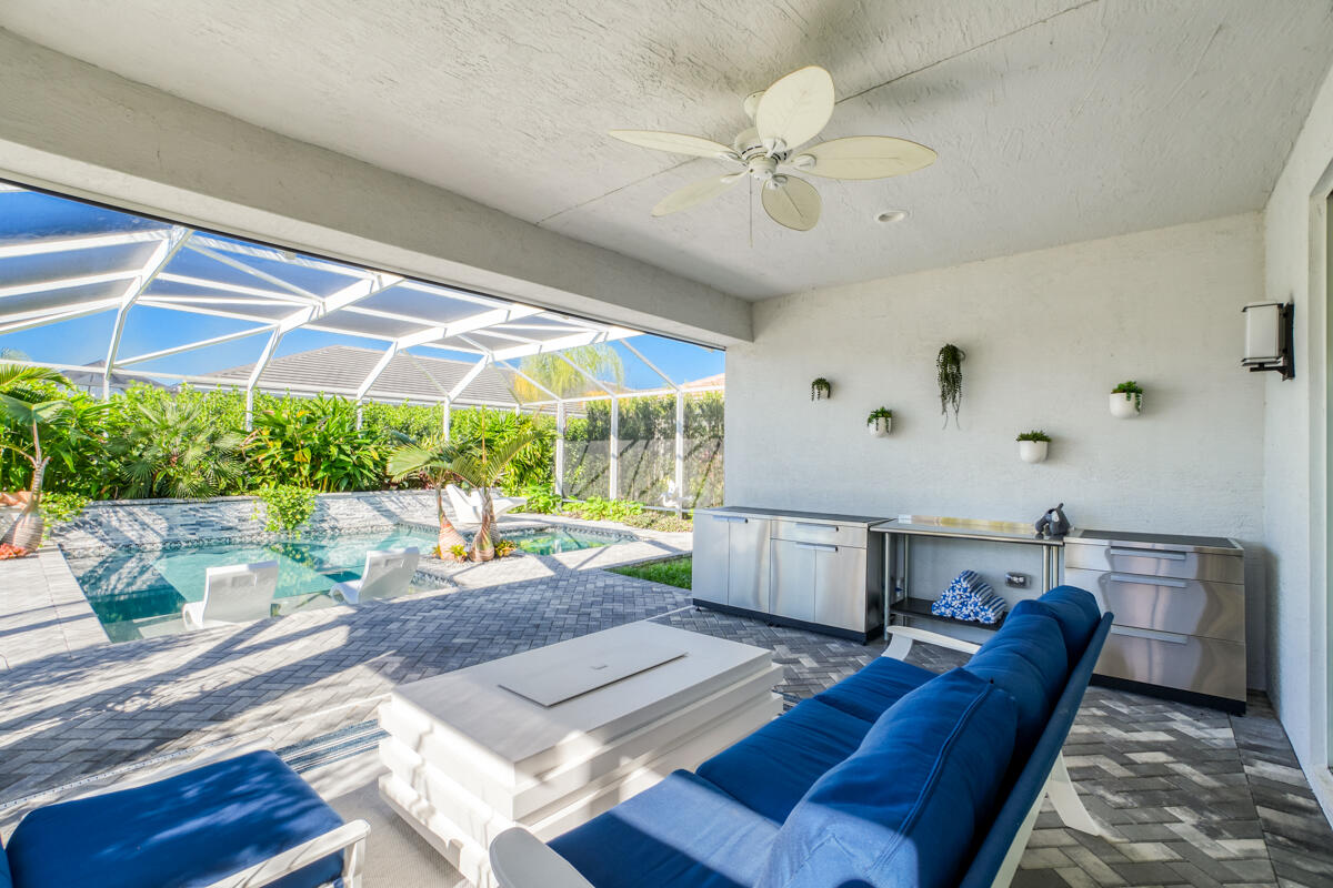 11739 SW Waterford Isle Way, Port St. Lucie