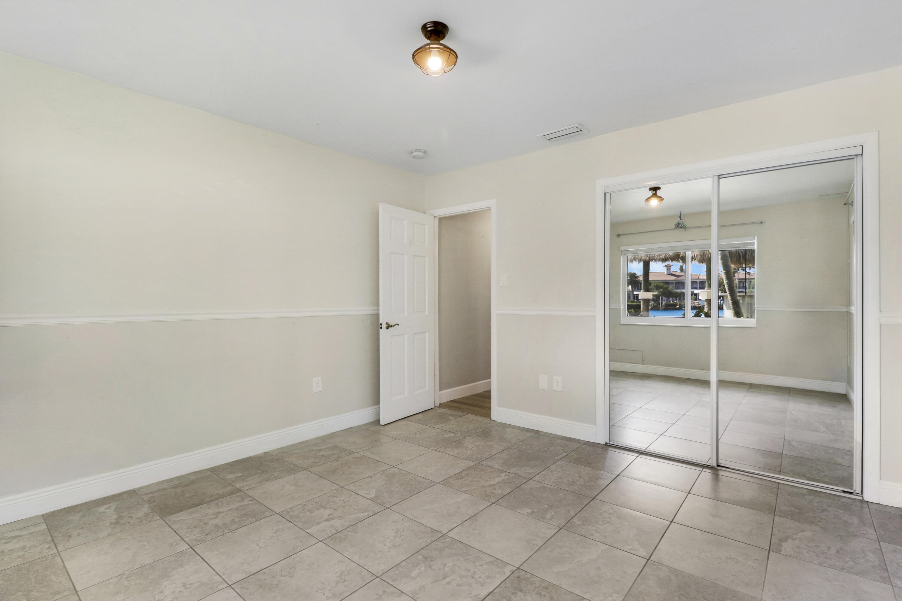 9195 SE Cove Point Street, Jupiter