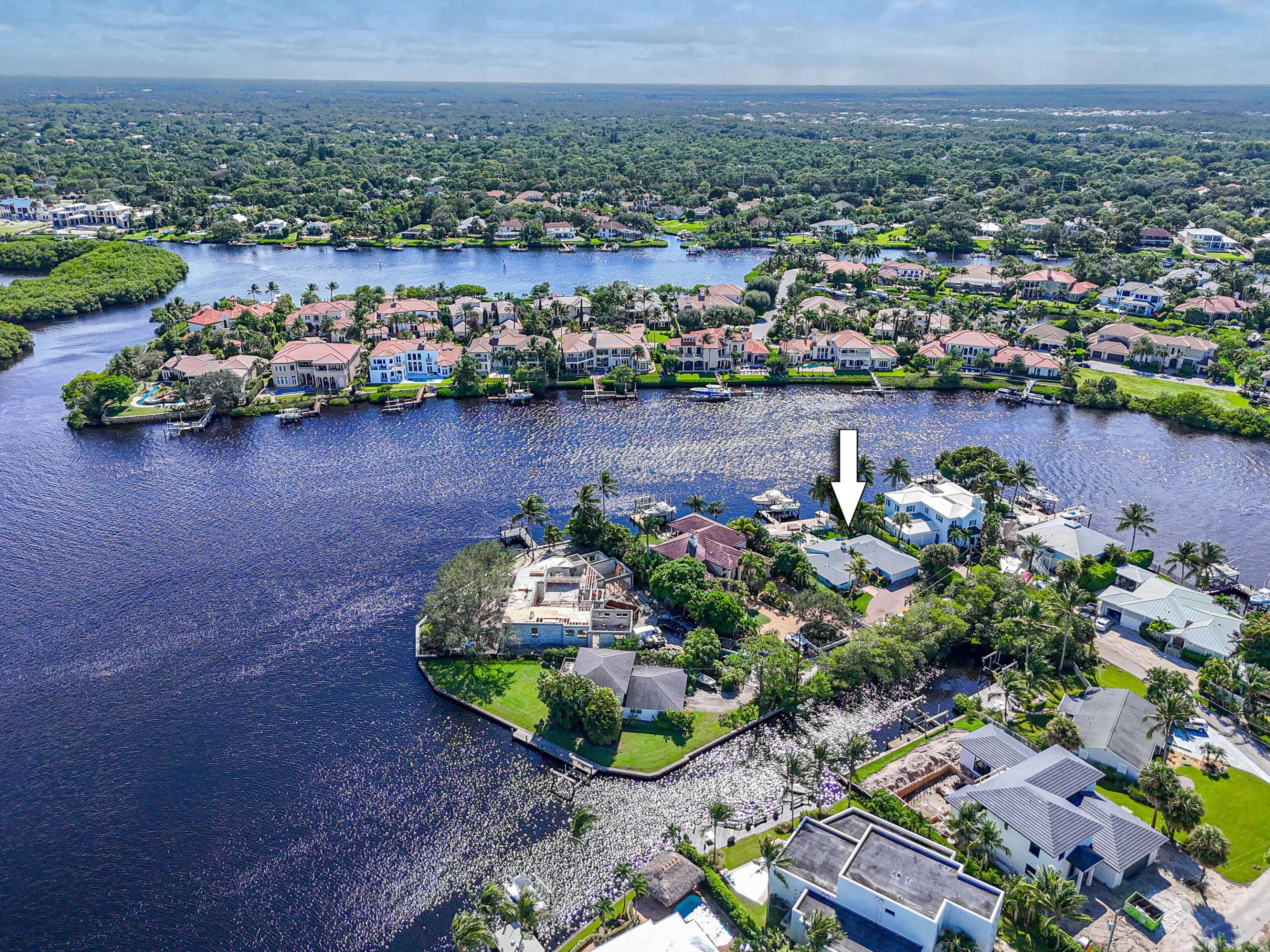 9195 SE Cove Point Street, Jupiter