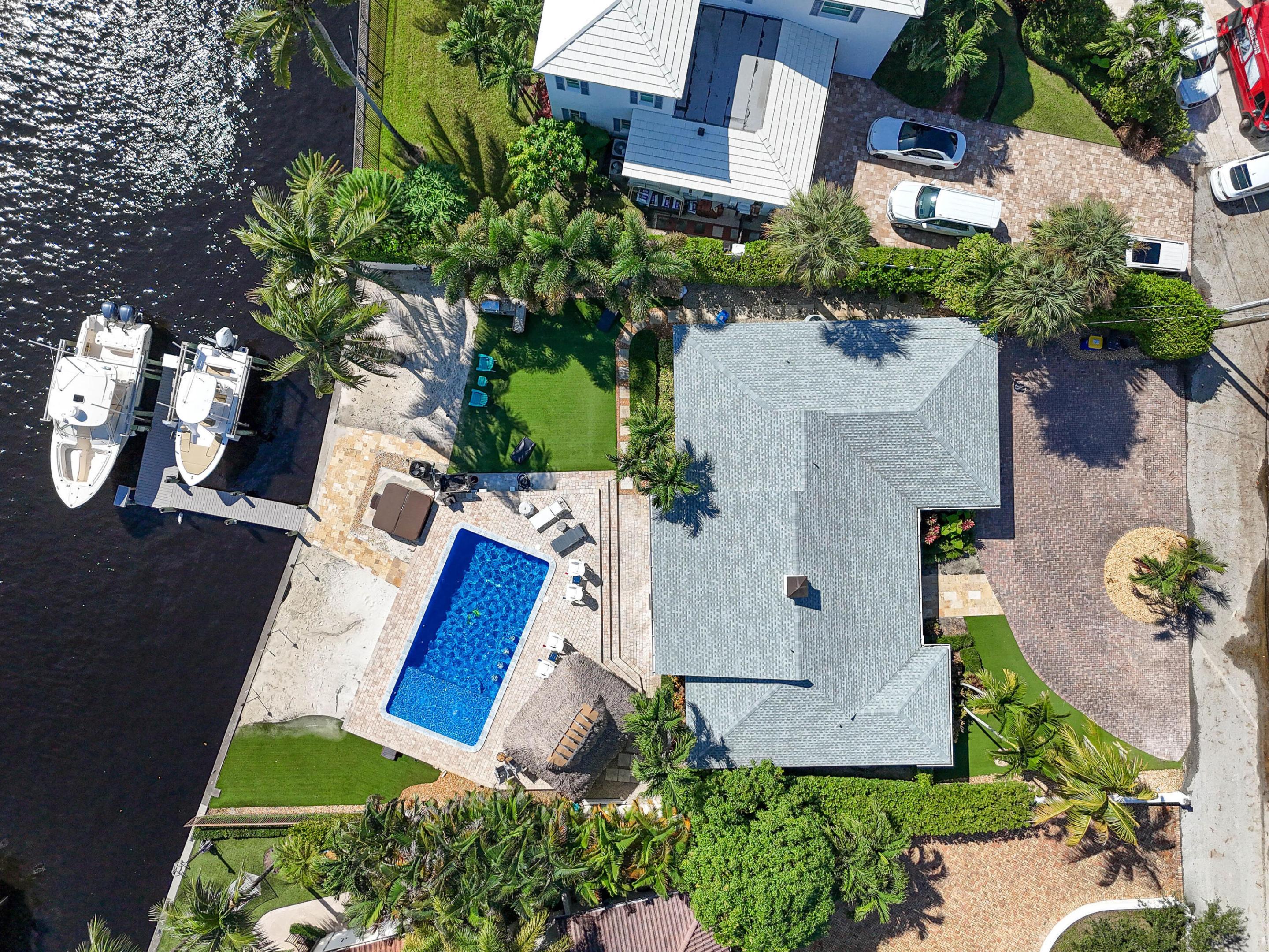 9195 SE Cove Point Street, Jupiter