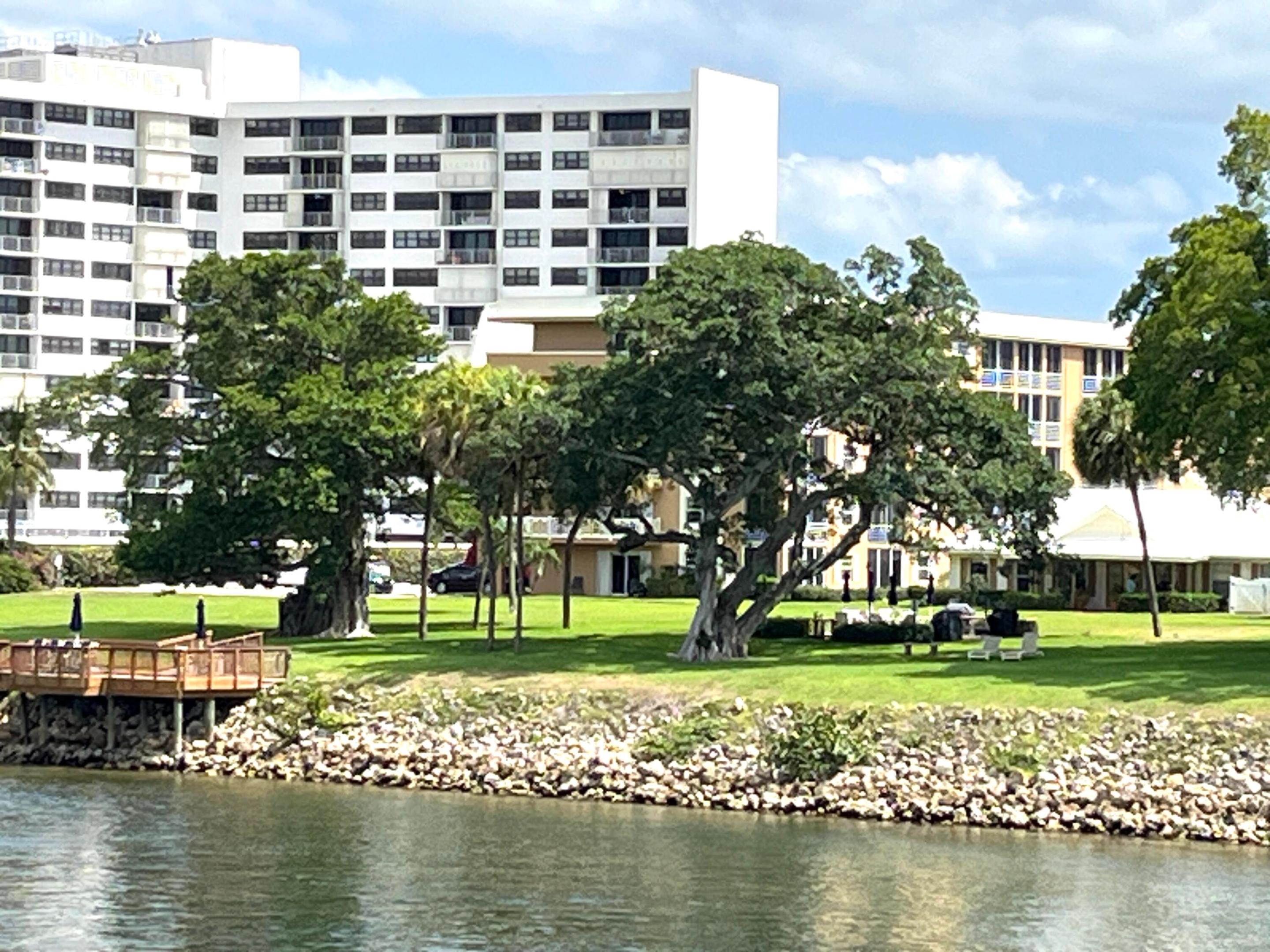 308 Golfview Road 107