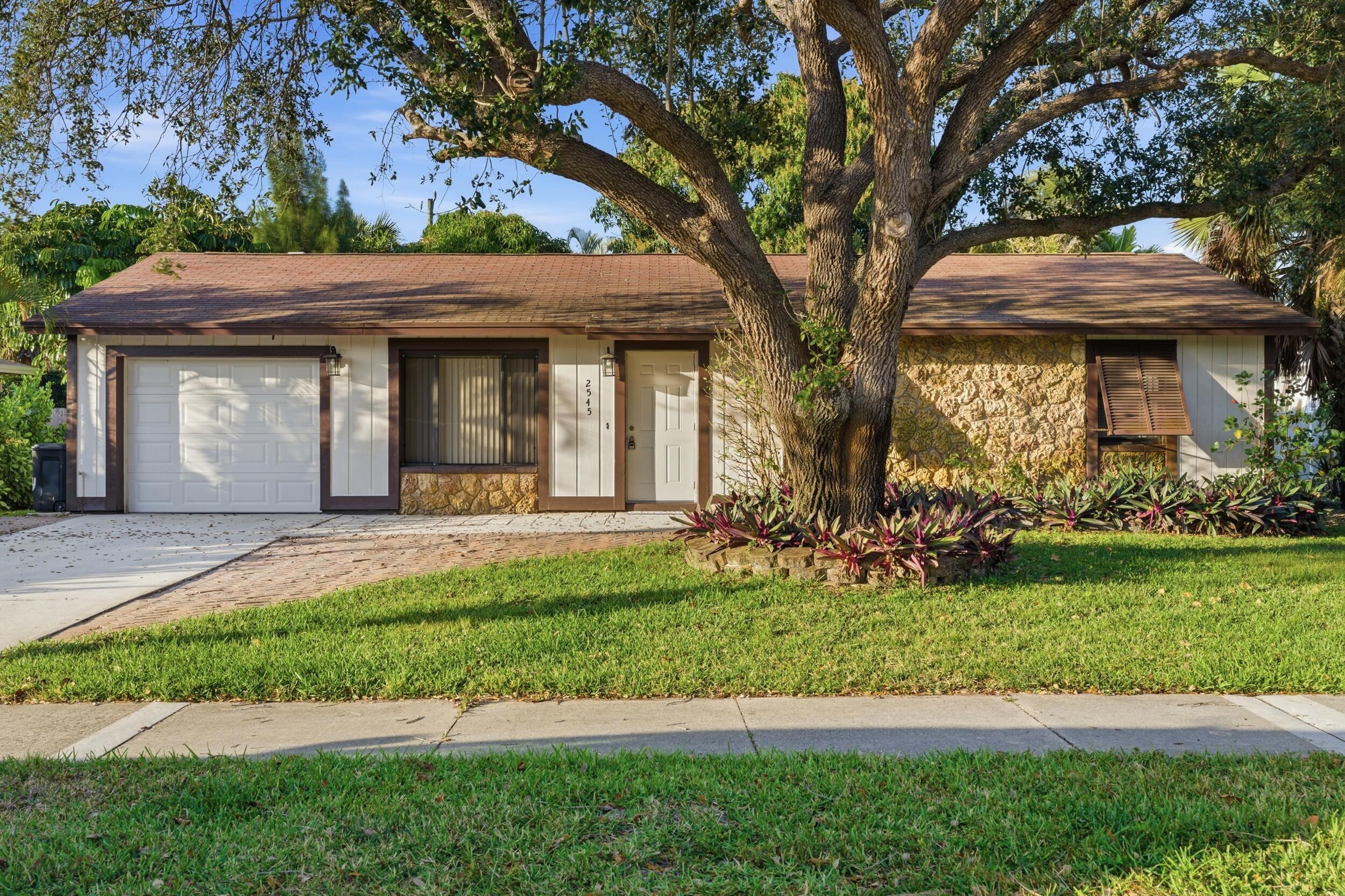 2545 Conroy Drive