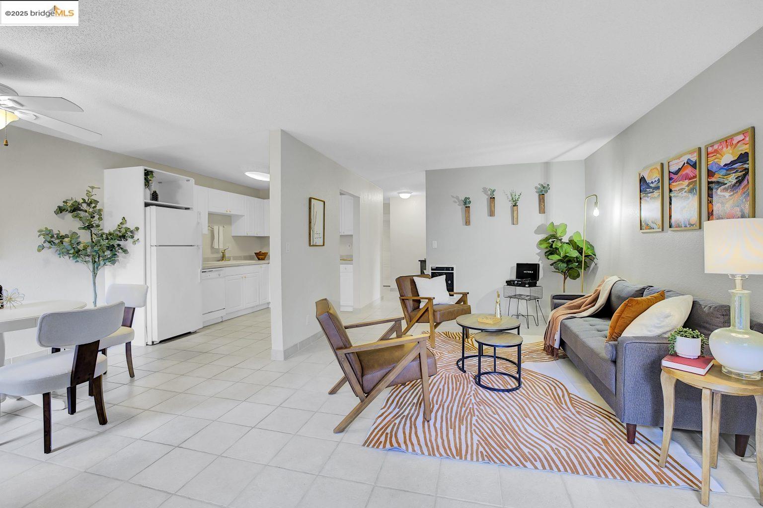 466 Crescent St # 115