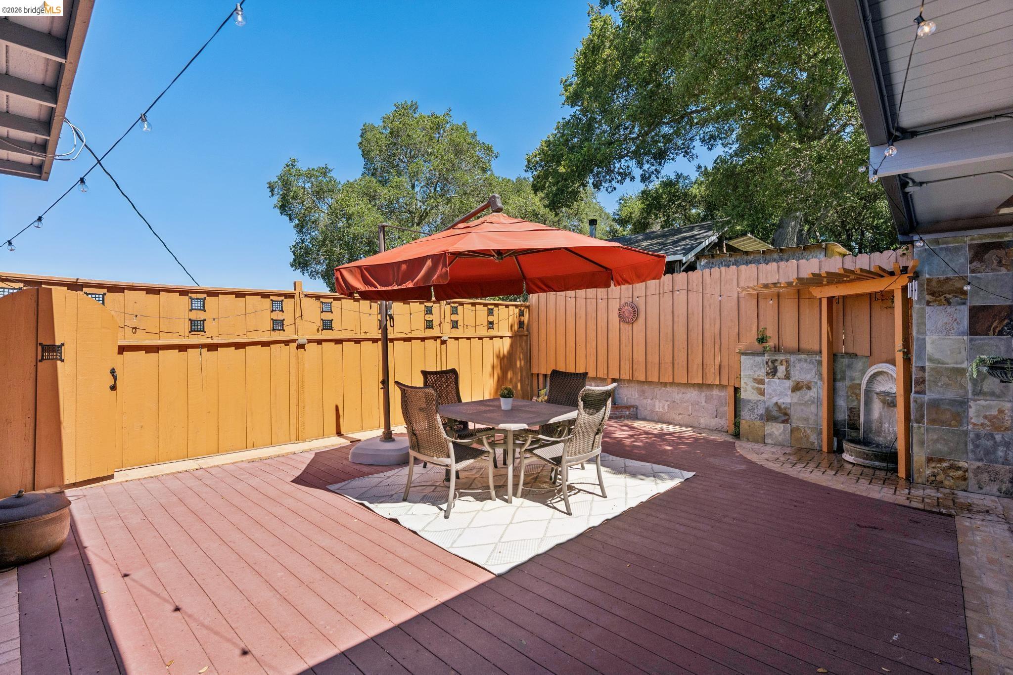7 Knickerbocker Lane