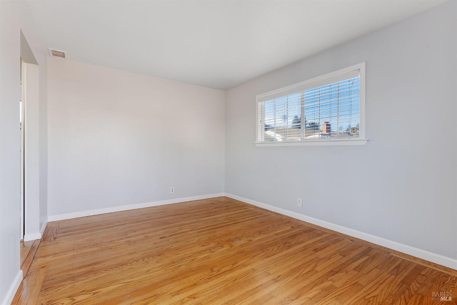 146 Alison Ave