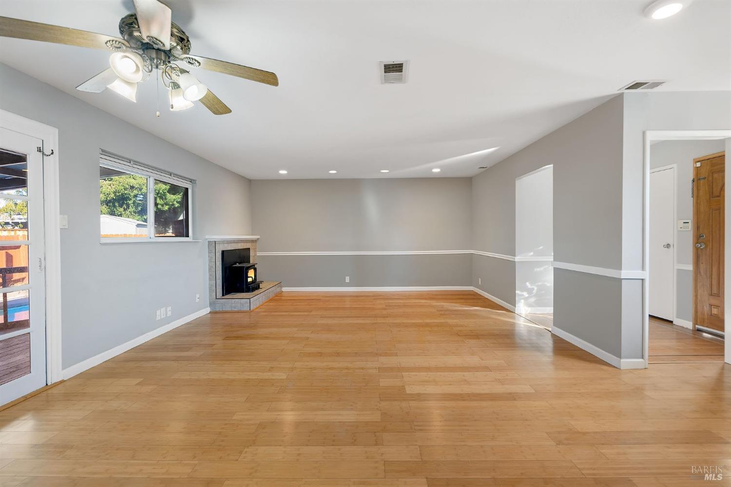 146 Alison Ave
