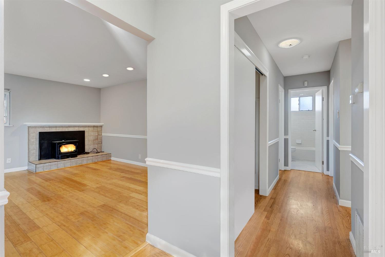 146 Alison Ave
