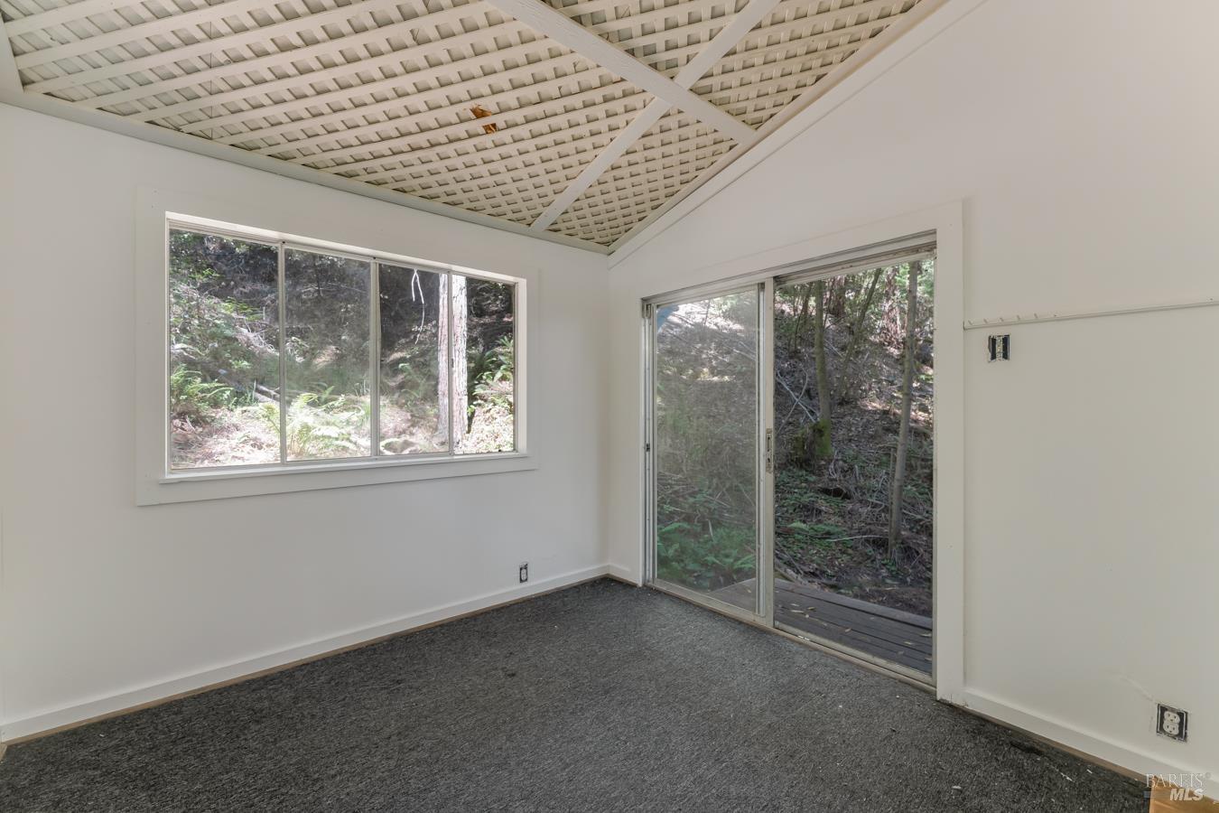 2728 Bohemian Highway