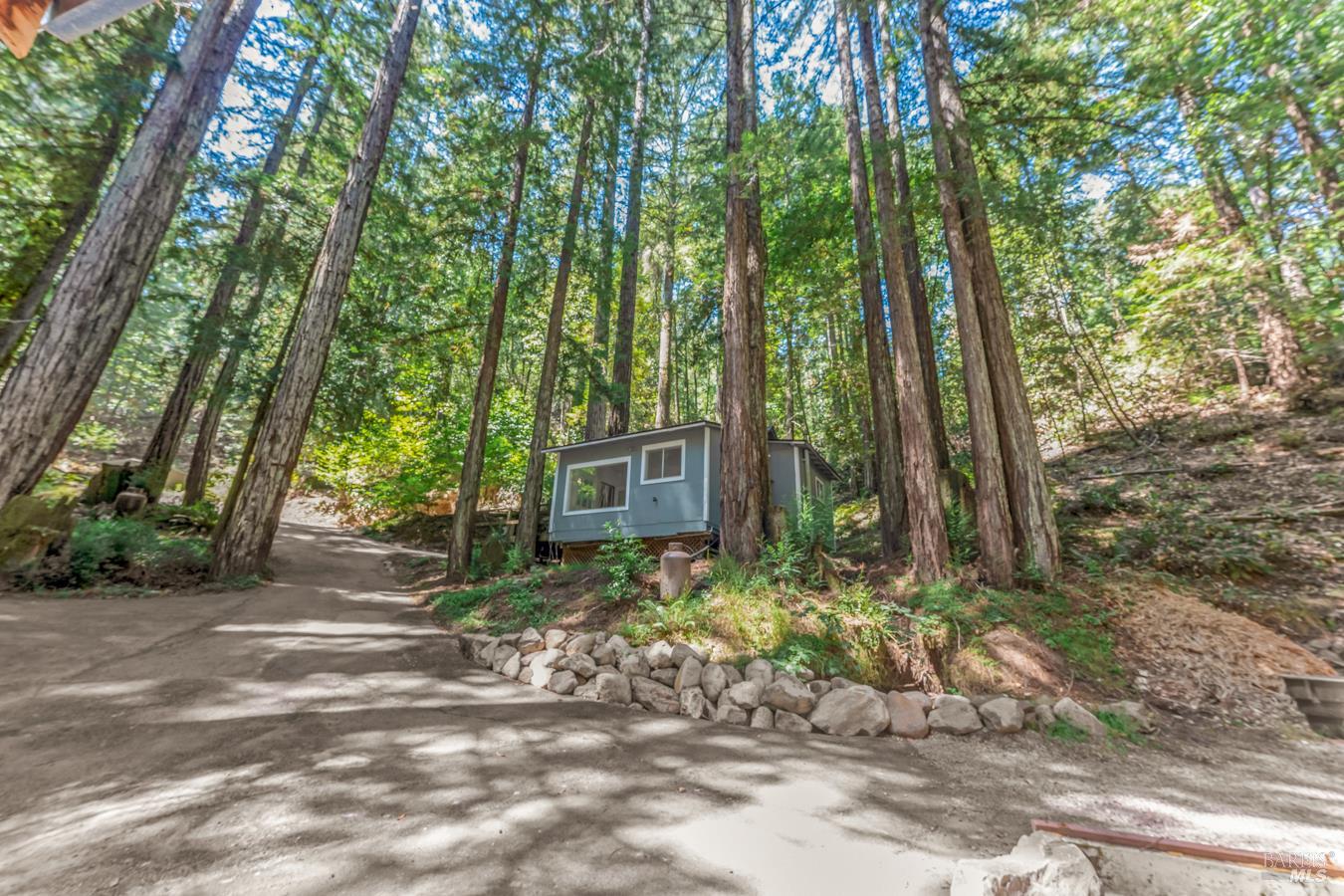 2728 Bohemian Highway