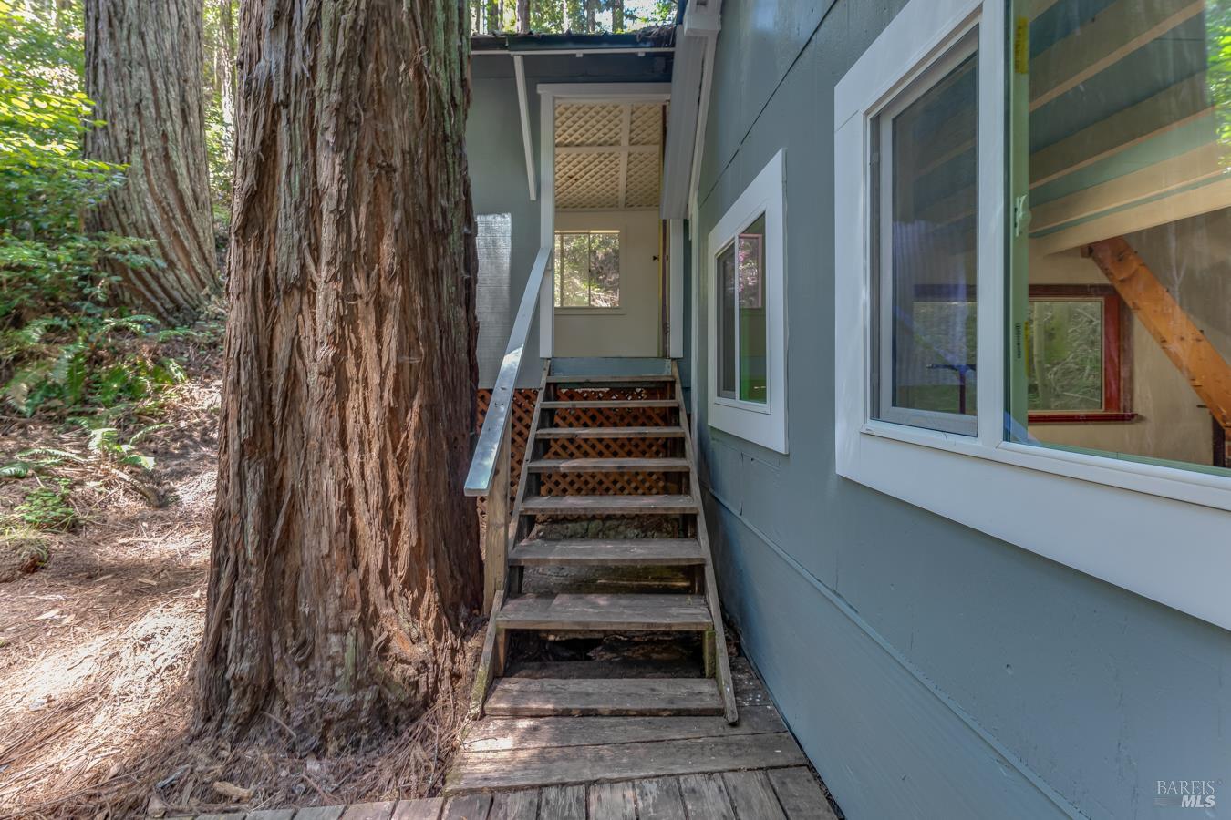 2728 Bohemian Highway