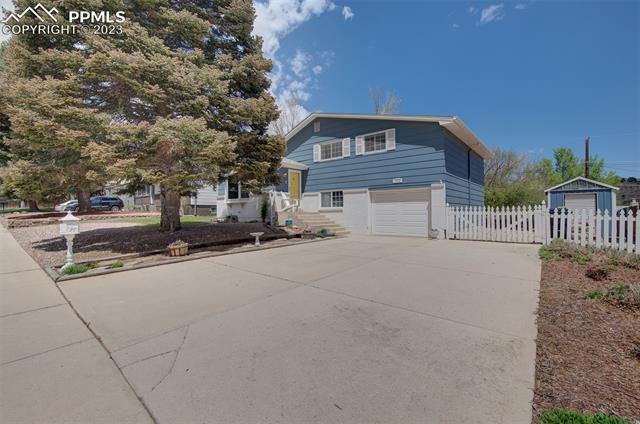 1002 Delft Drive