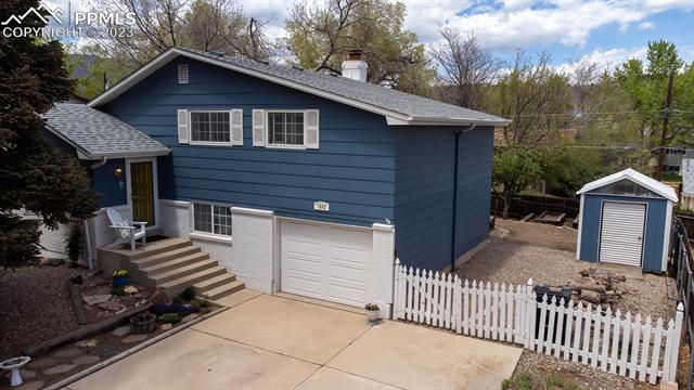 1002 Delft Drive