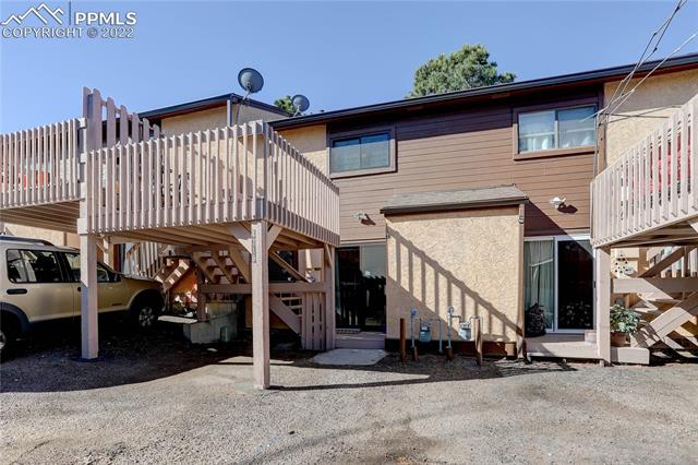4718 N Carefree Circle