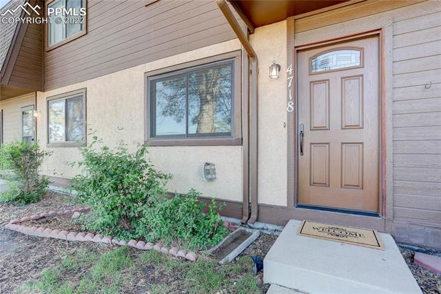 4718 N Carefree Circle
