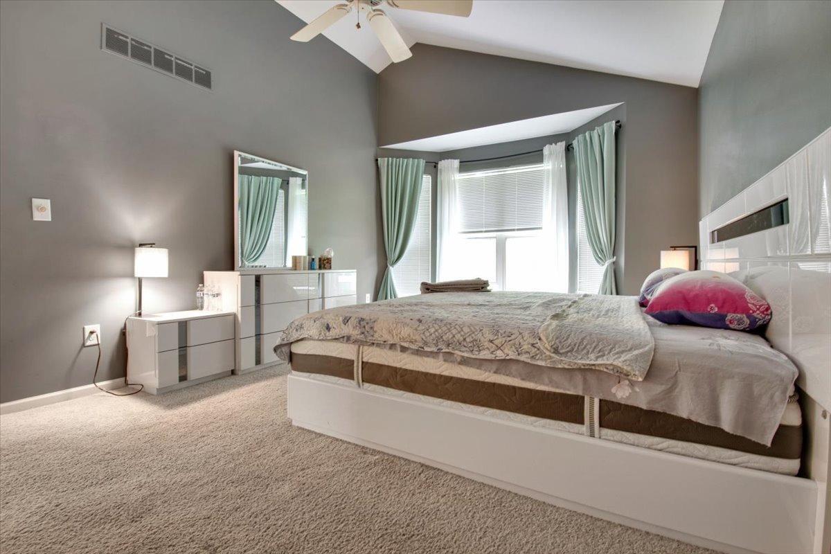 3932 Carriage Hill Lane