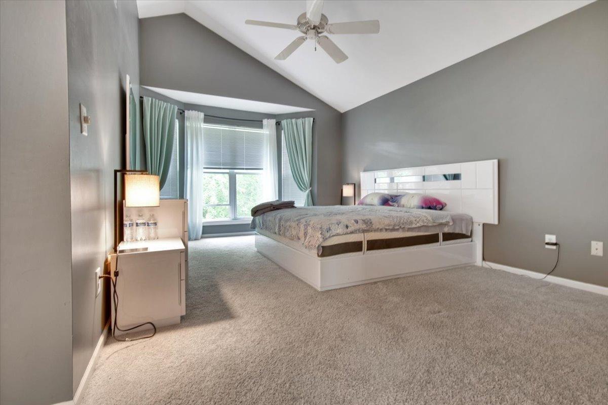 3932 Carriage Hill Lane