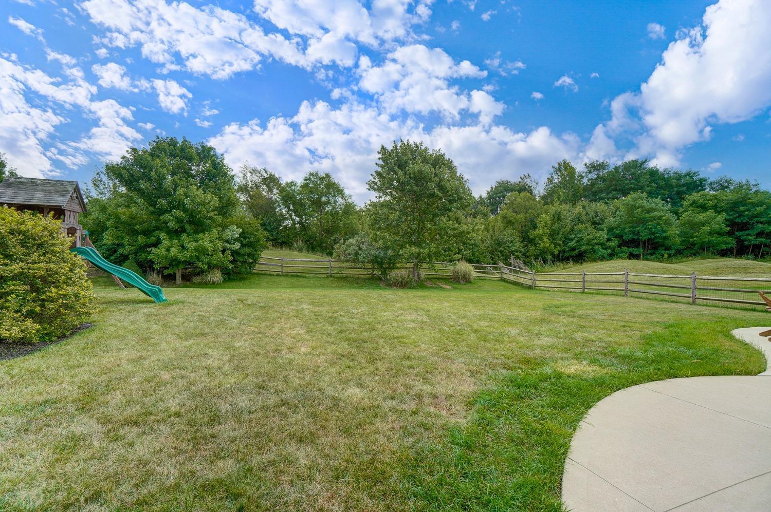 5994 Turning Leaf Way