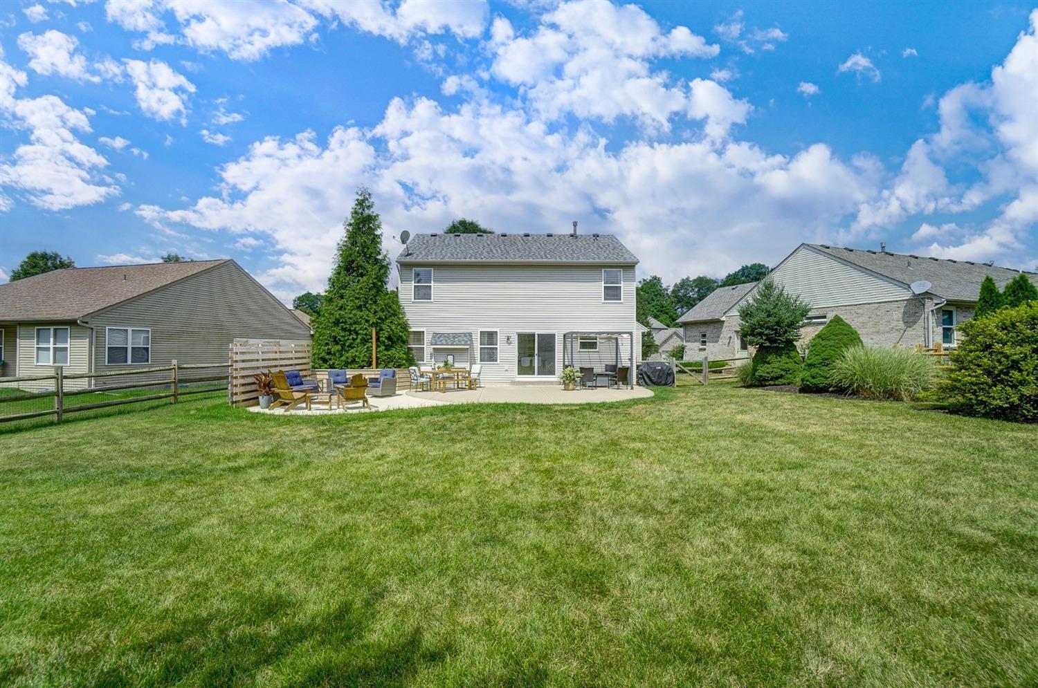 5994 Turning Leaf Way