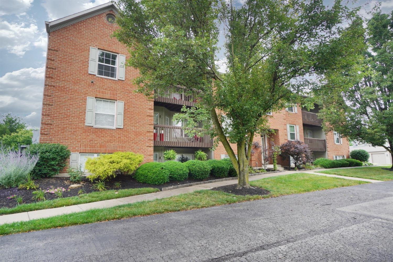6338 Chimney Court