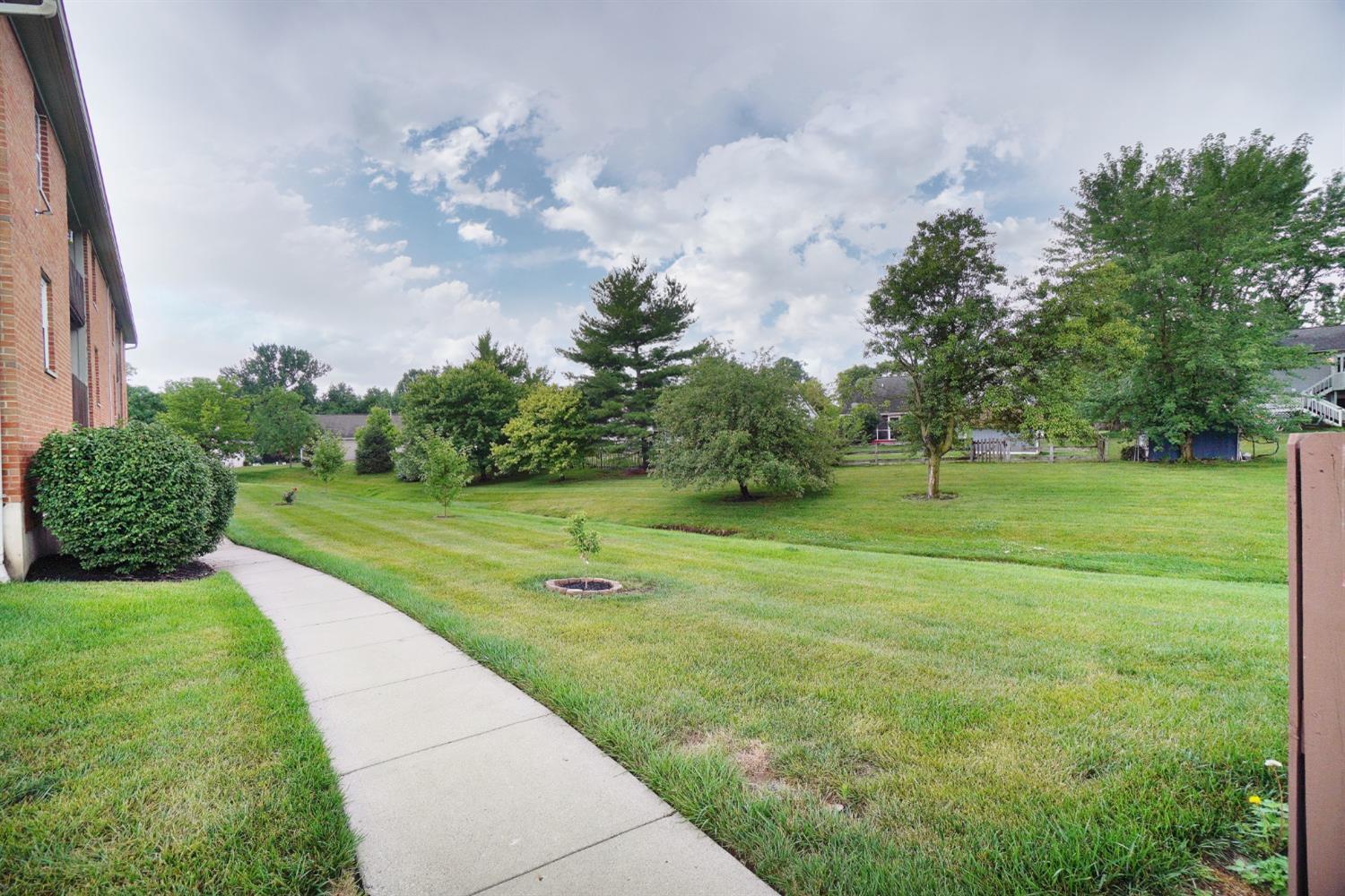6338 Chimney Court