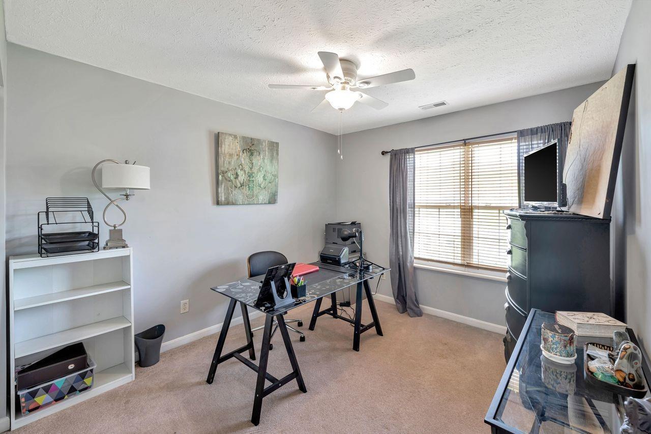 3695 Thorngate Drive