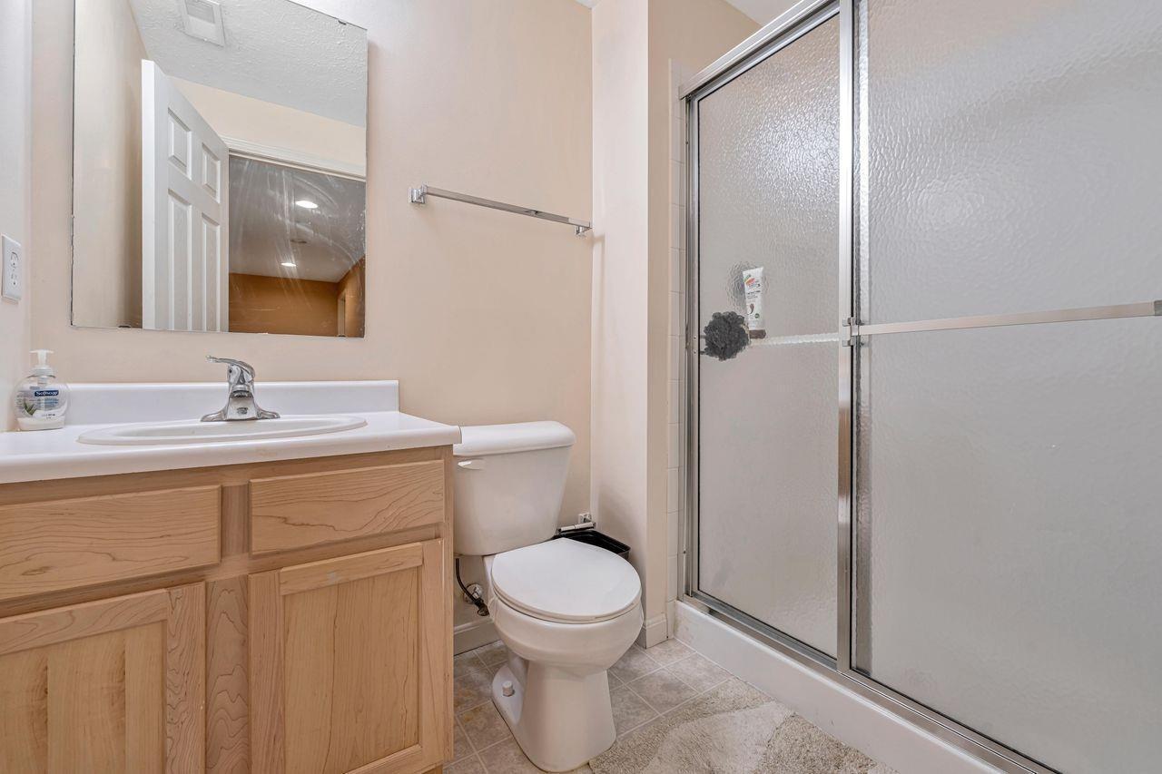 3695 Thorngate Drive
