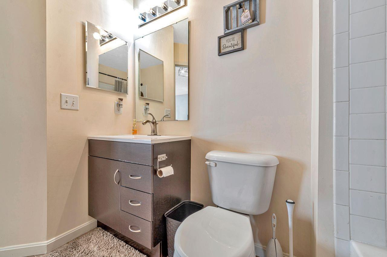 3695 Thorngate Drive