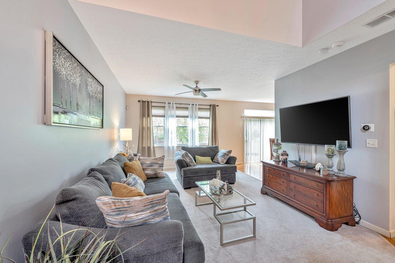 3695 Thorngate Drive