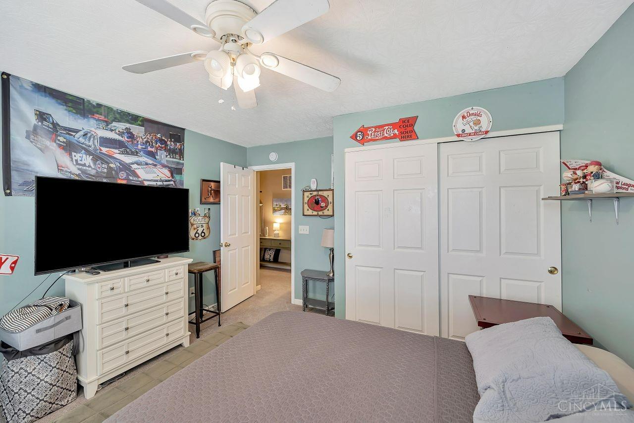 5545 Windsor Court