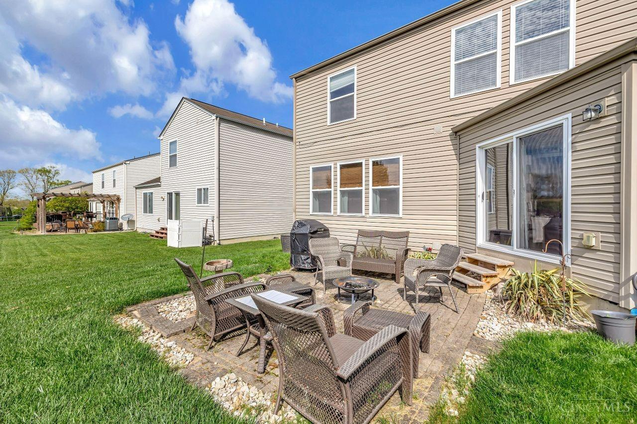 5545 Windsor Court