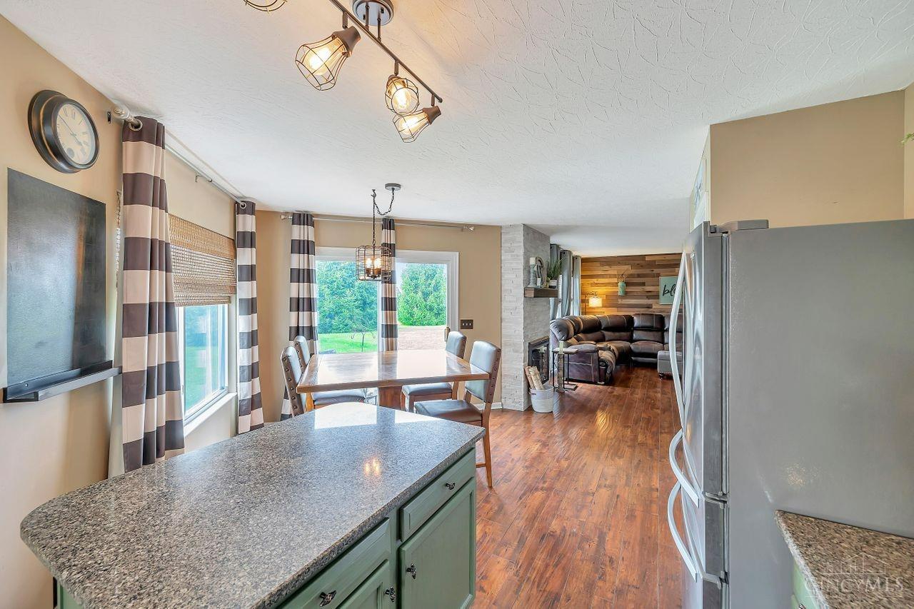 5545 Windsor Court