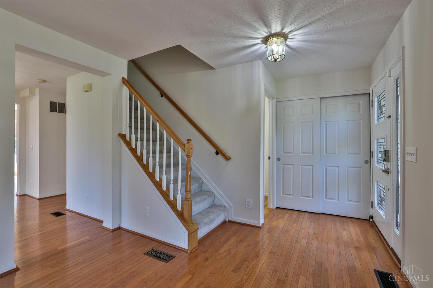 6309 Hedgerow Drive