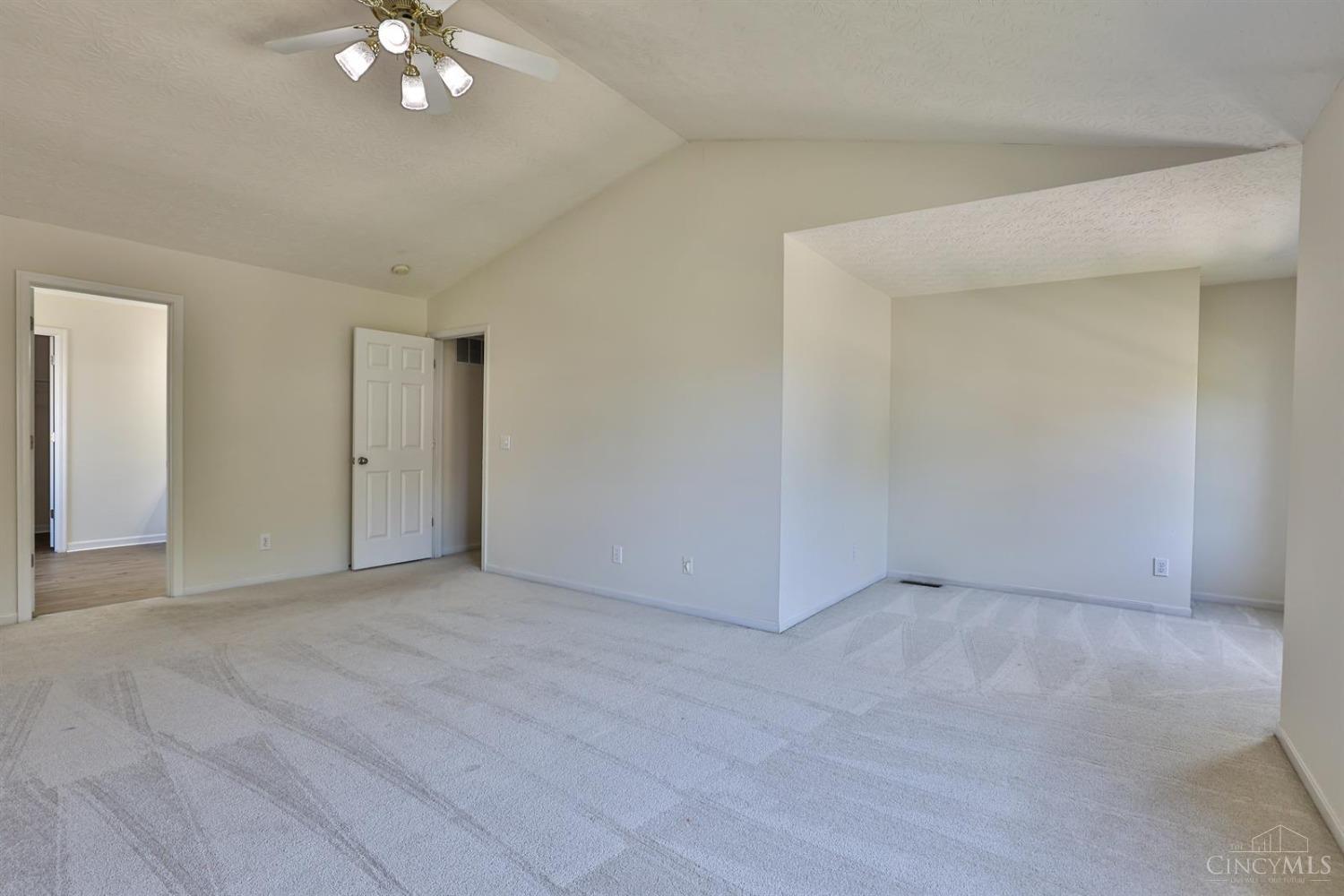 6309 Hedgerow Drive