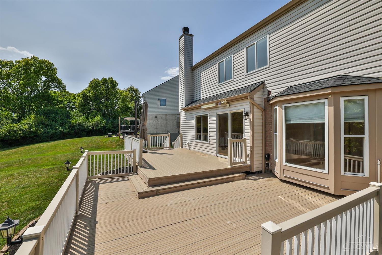 6309 Hedgerow Drive