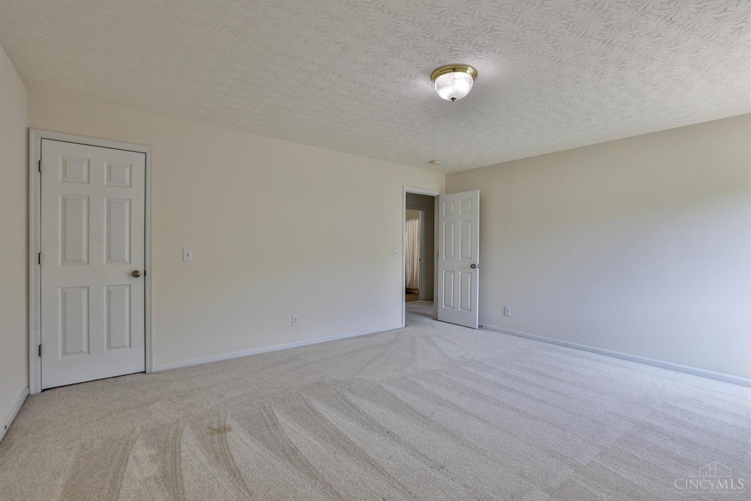6309 Hedgerow Drive