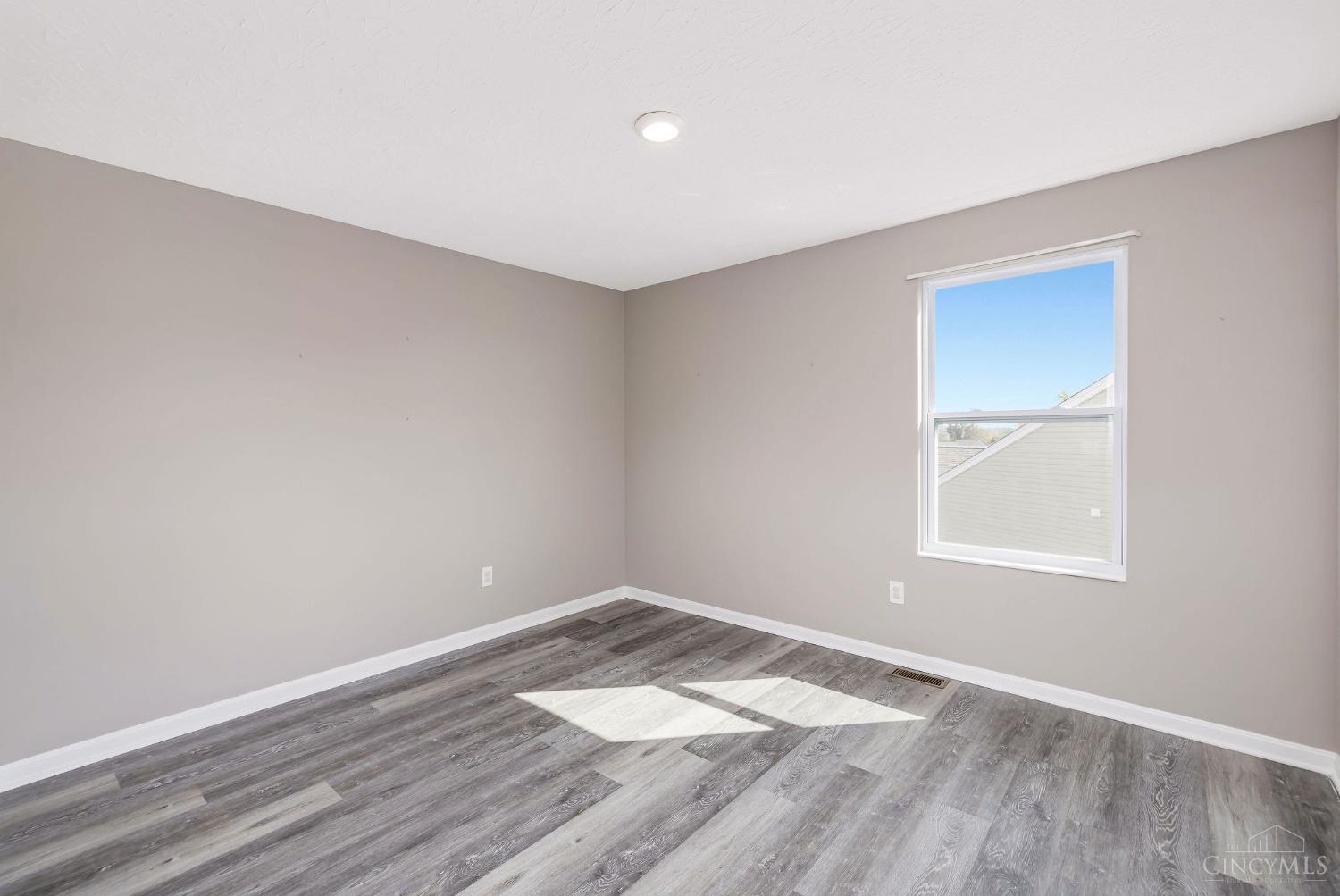 1255 Sinclair Drive
