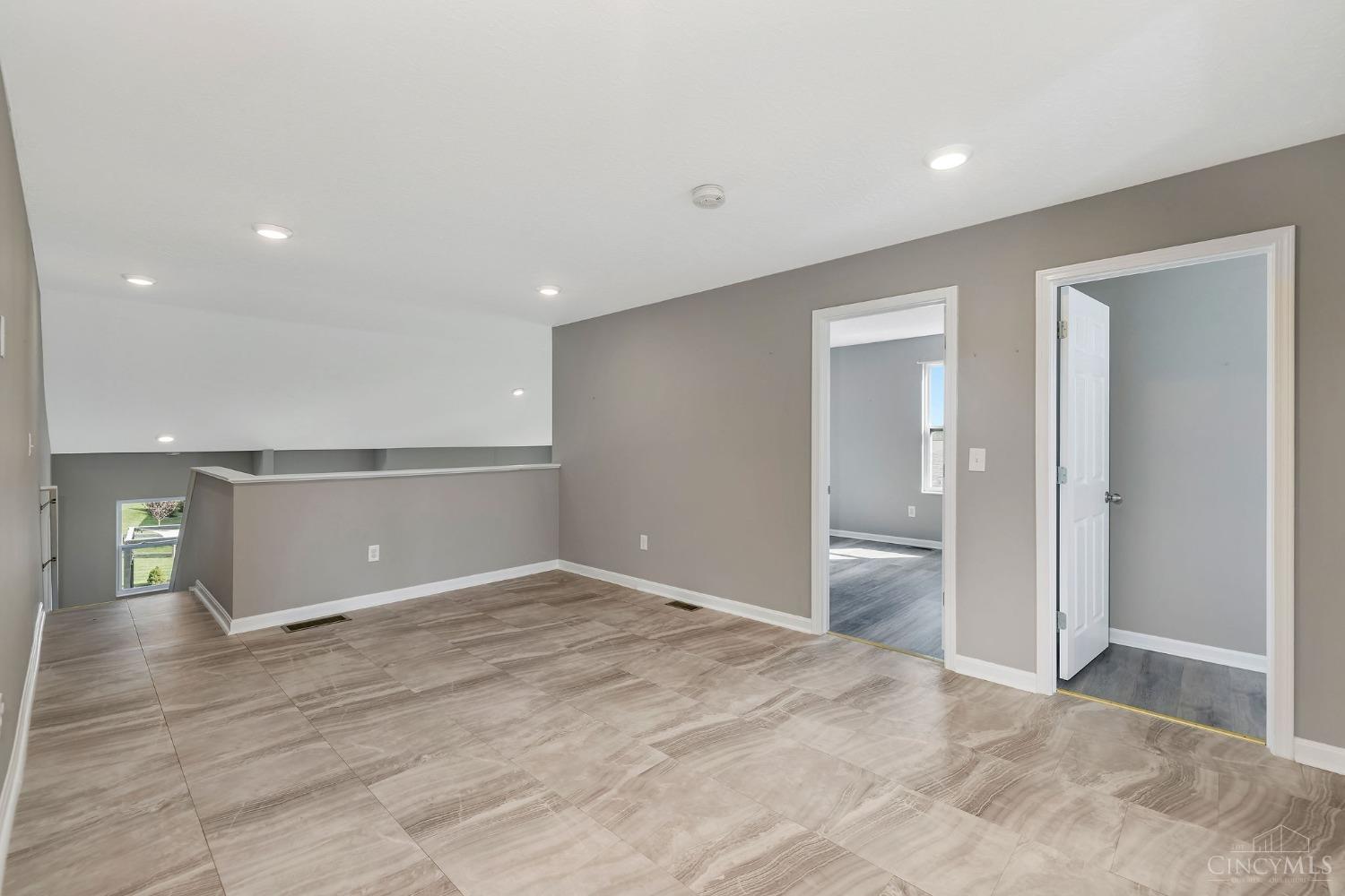 1255 Sinclair Drive