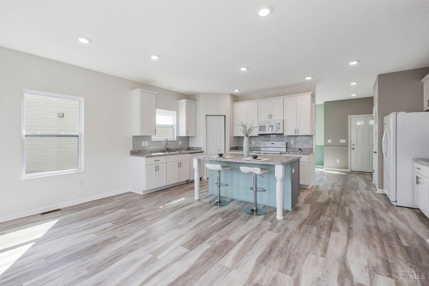 1255 Sinclair Drive
