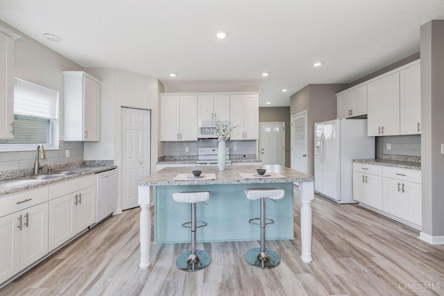 1255 Sinclair Drive