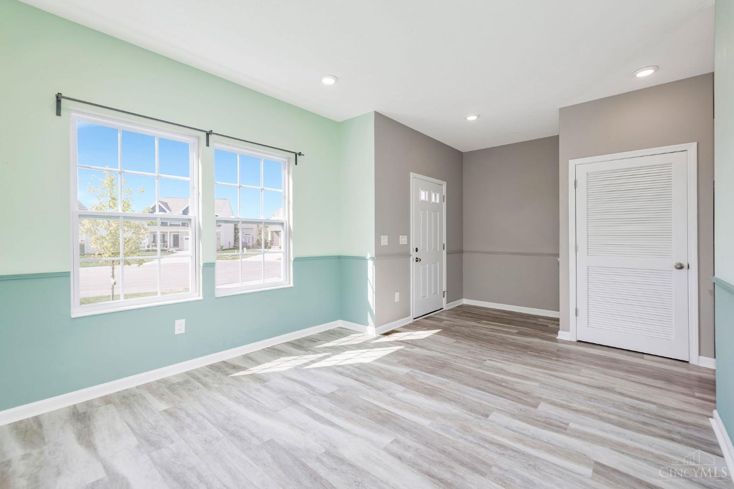1255 Sinclair Drive