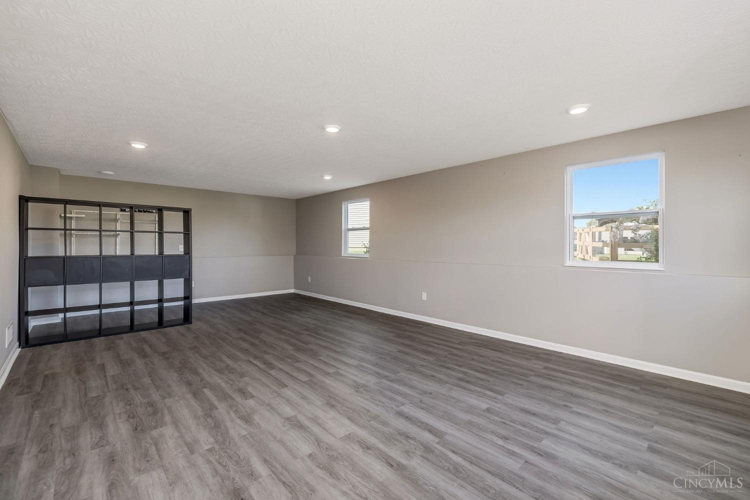 1255 Sinclair Drive