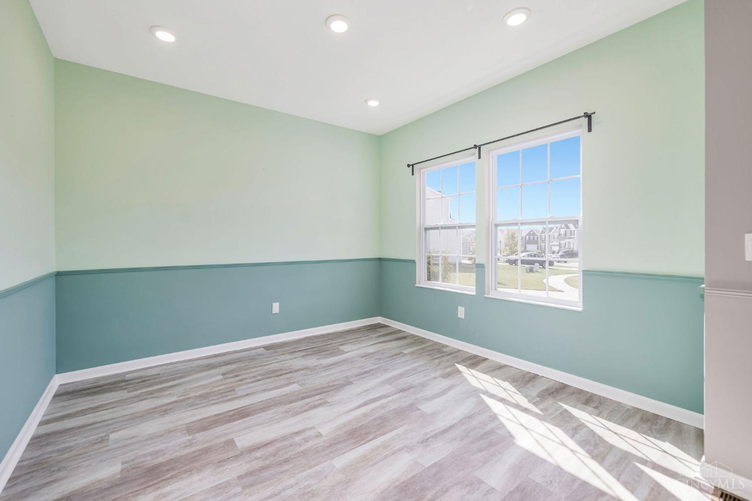 1255 Sinclair Drive