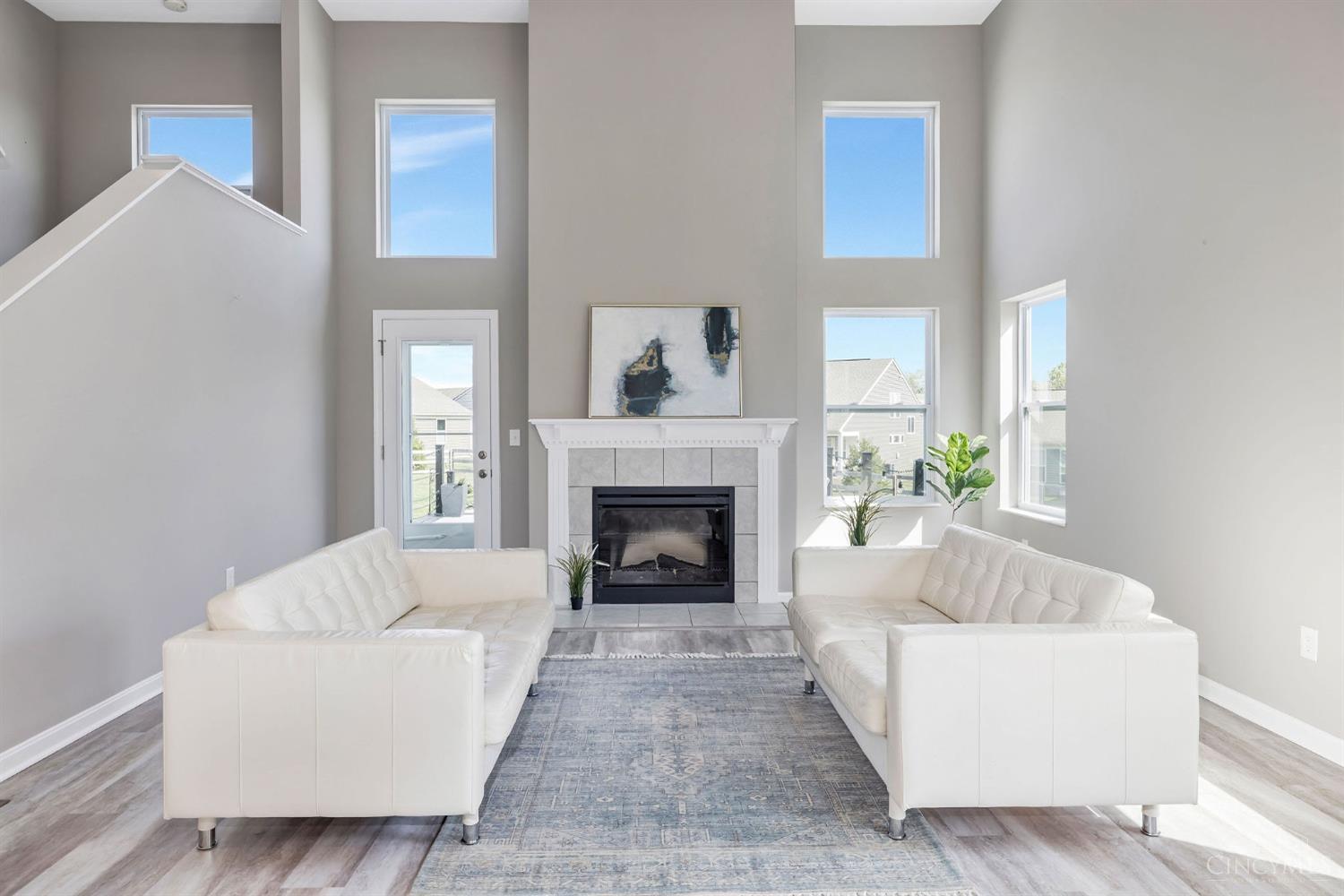 1255 Sinclair Drive