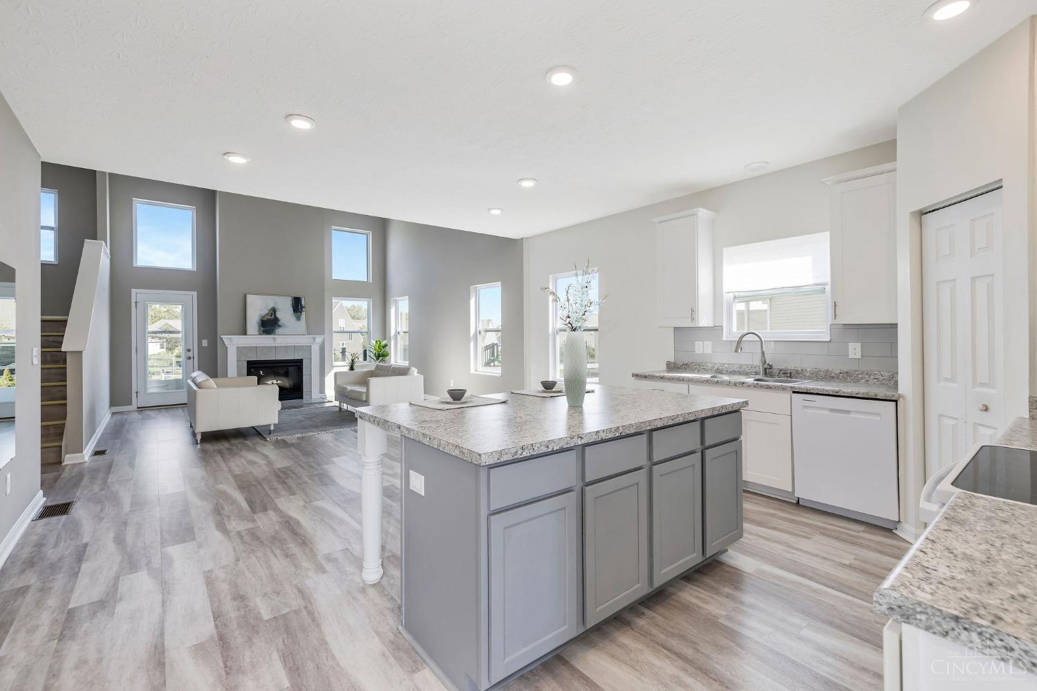 1255 Sinclair Drive