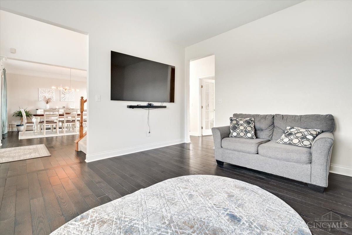 3808 Avalon Trail