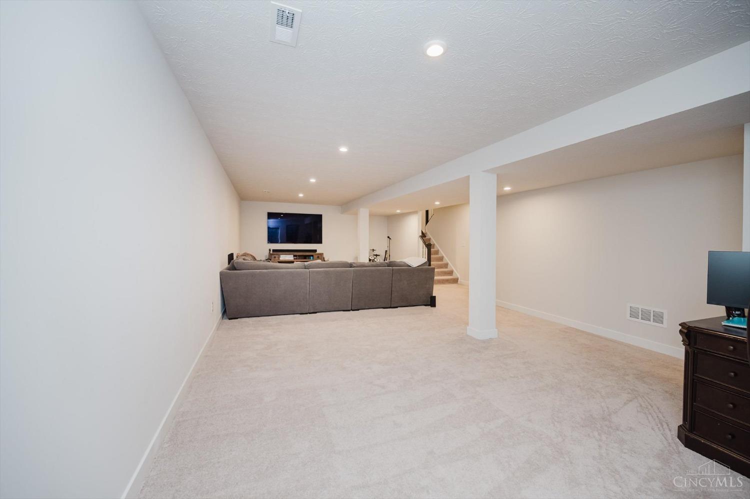 1165 Wood Gate Way