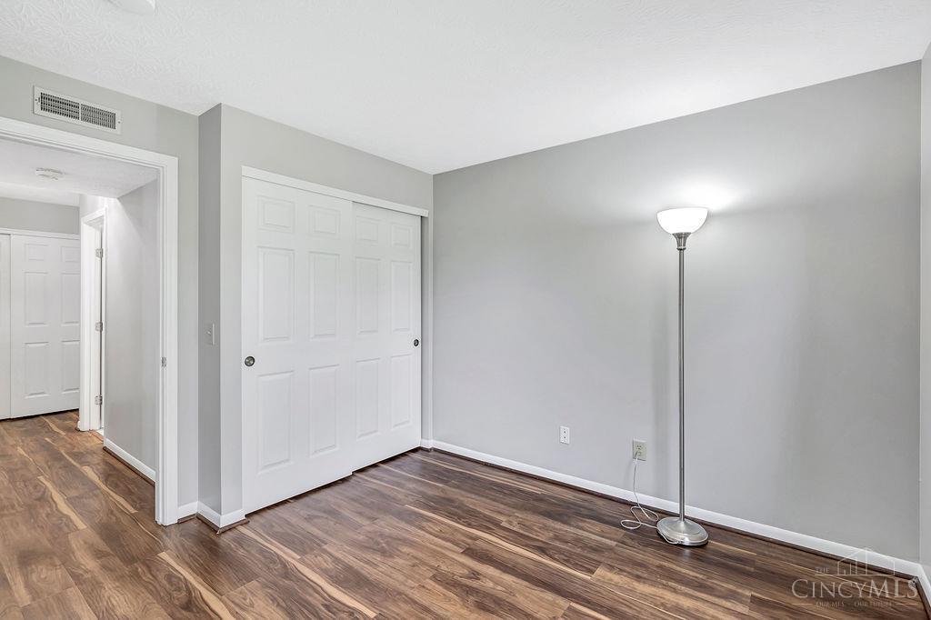 4401 North Point 303