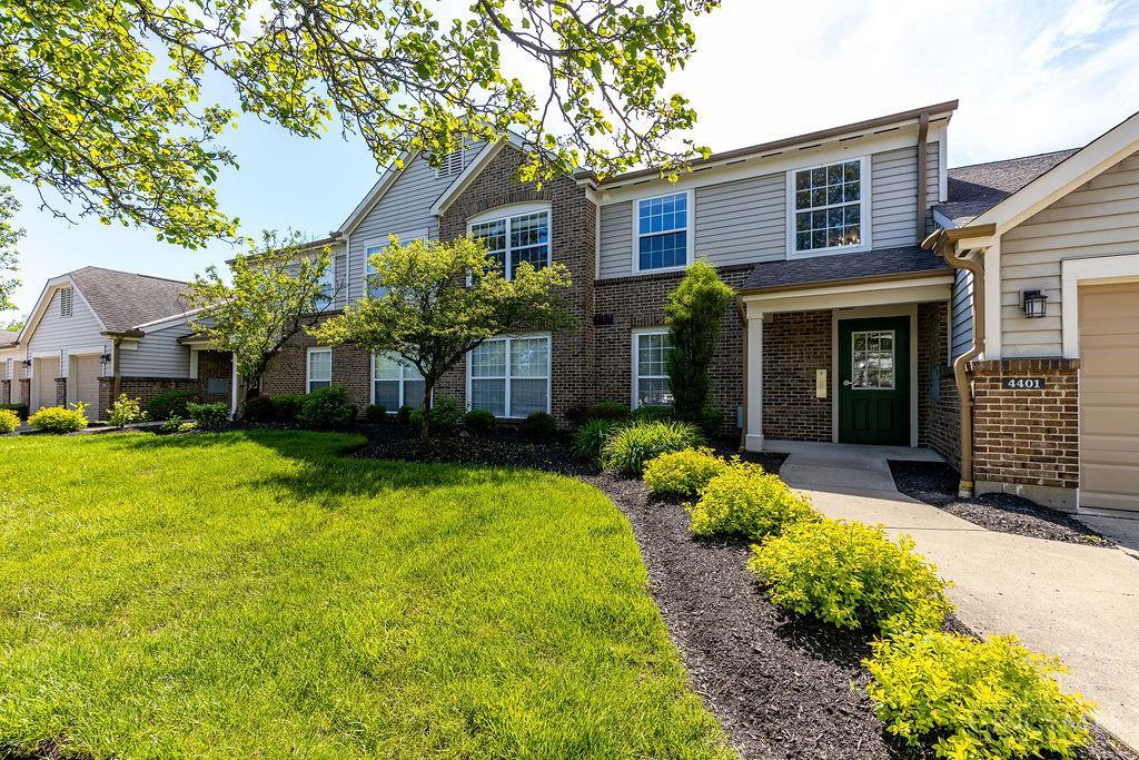 4401 North Point 303